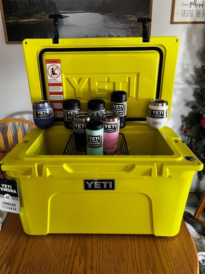 YETI Rambler Tumbler — Durable Insulated Drinkware | Discounted | Pallet Liquidation Mart