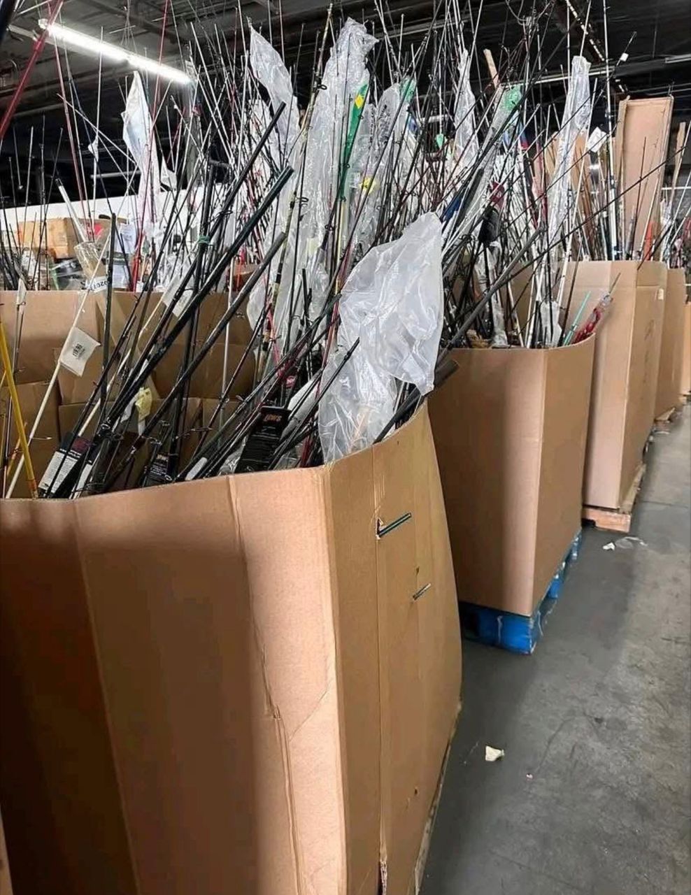 Fishing Gear Liquidation Pallets | wholesale fishing gear pallets