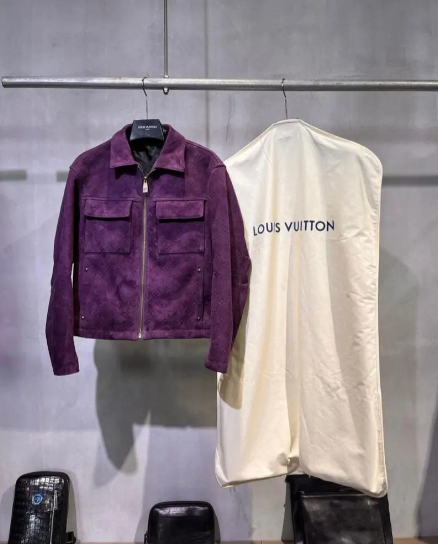 Bomber Jacket Pallets | Wholesale Designer Jackets