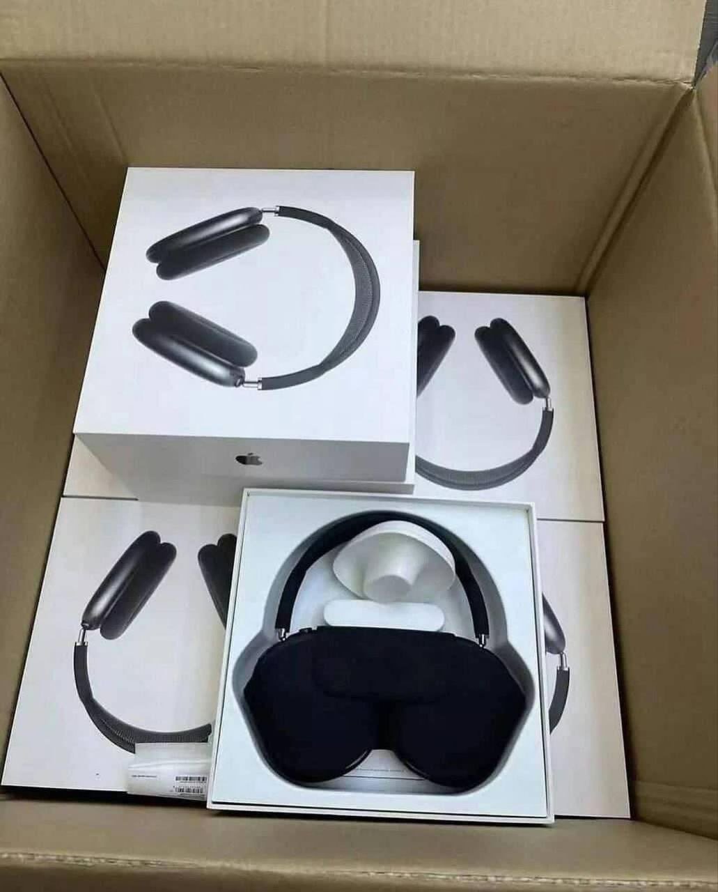 Apple AirPods Max Liquidation Pallet - Image 3