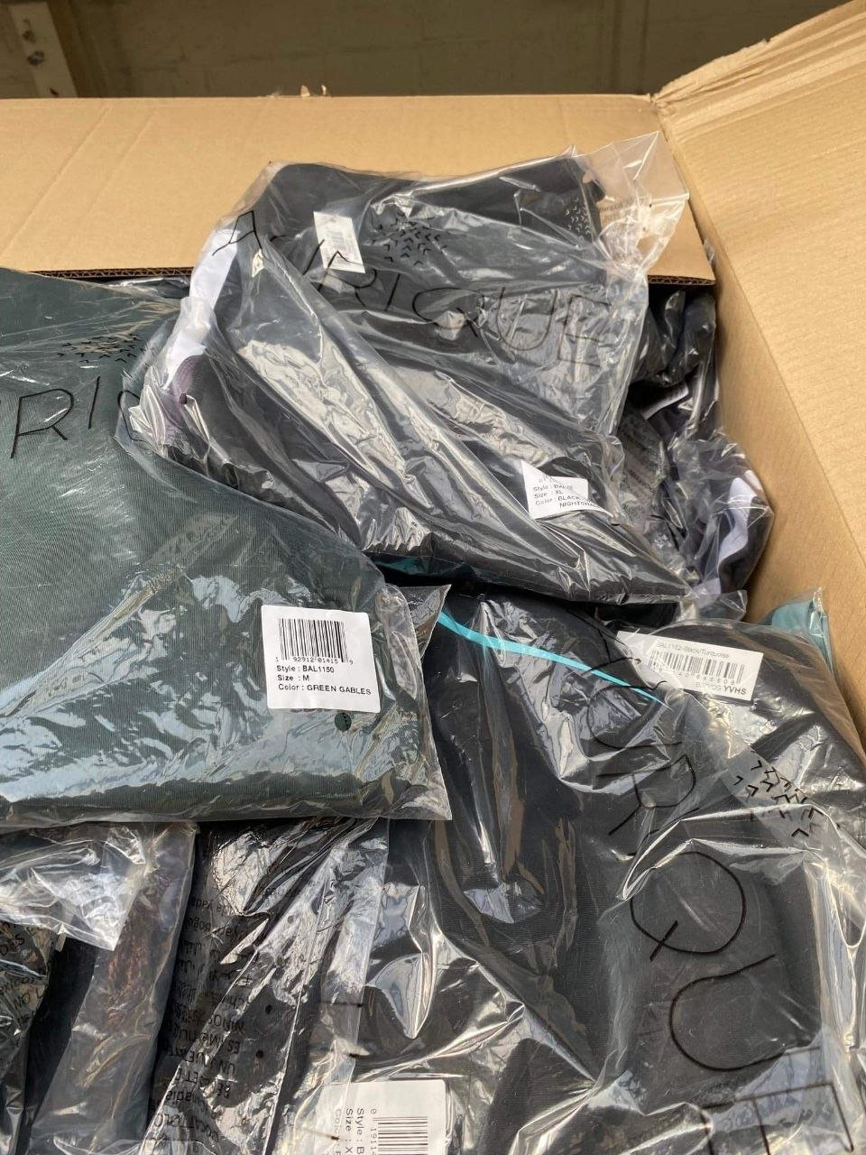Amazon Clothing Return Pallet - Image 4