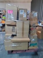 Christmas clothes pallet-bulk liquidation sales