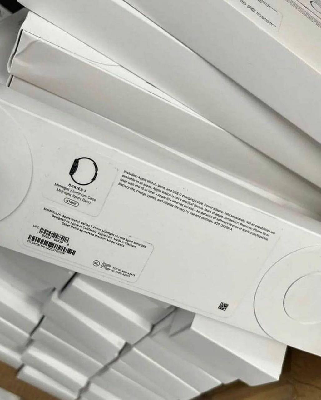 Apple Watch Liquidation Pallet - Image 9